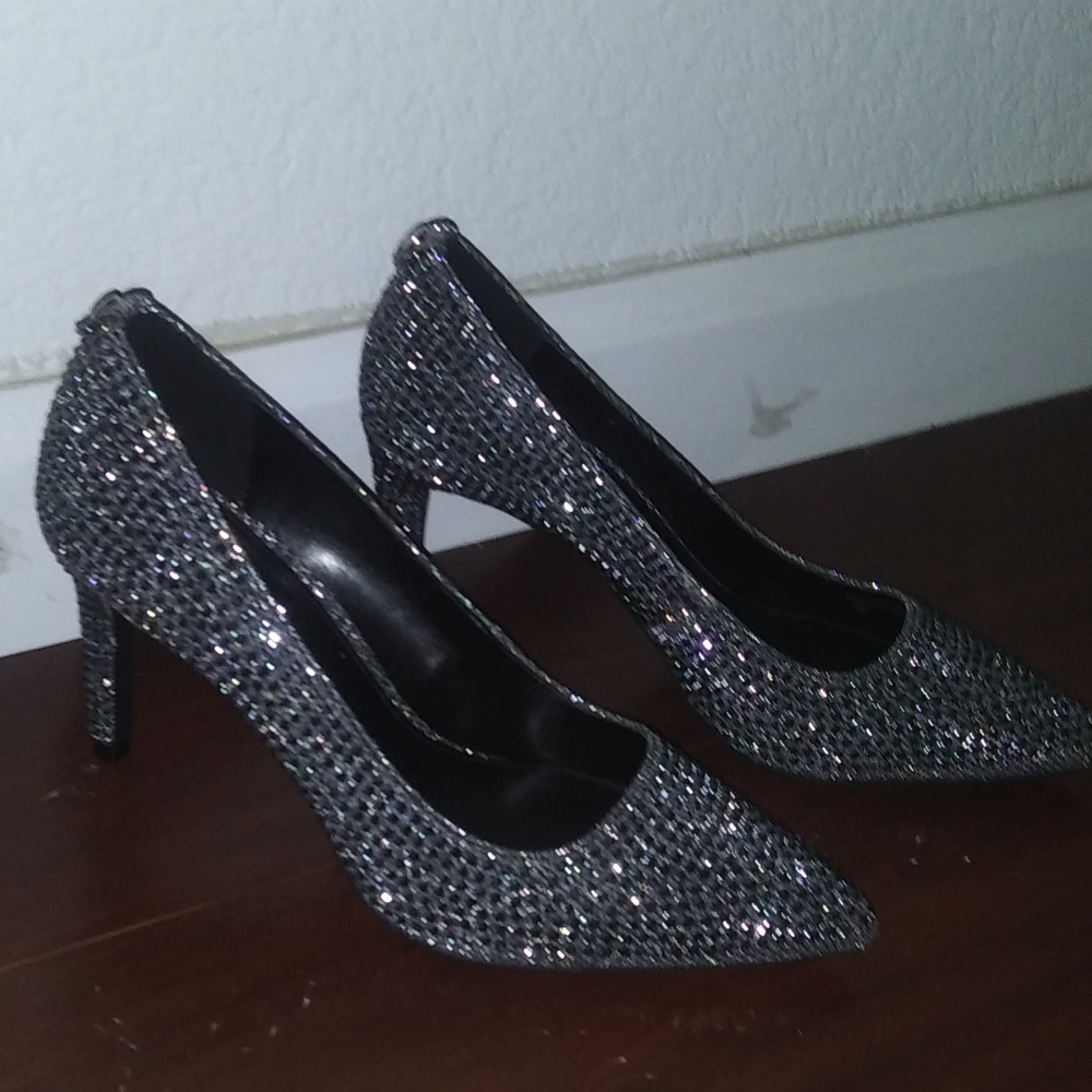 MICHAEL Michael KorsDorothy Flex Pumps